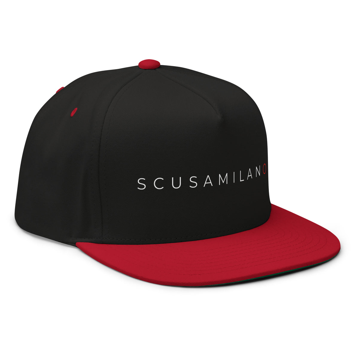Cappello con visiera piatta