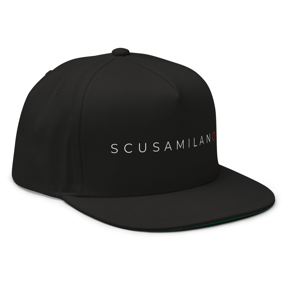Cappello con visiera piatta