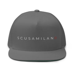 Cappello con visiera piatta