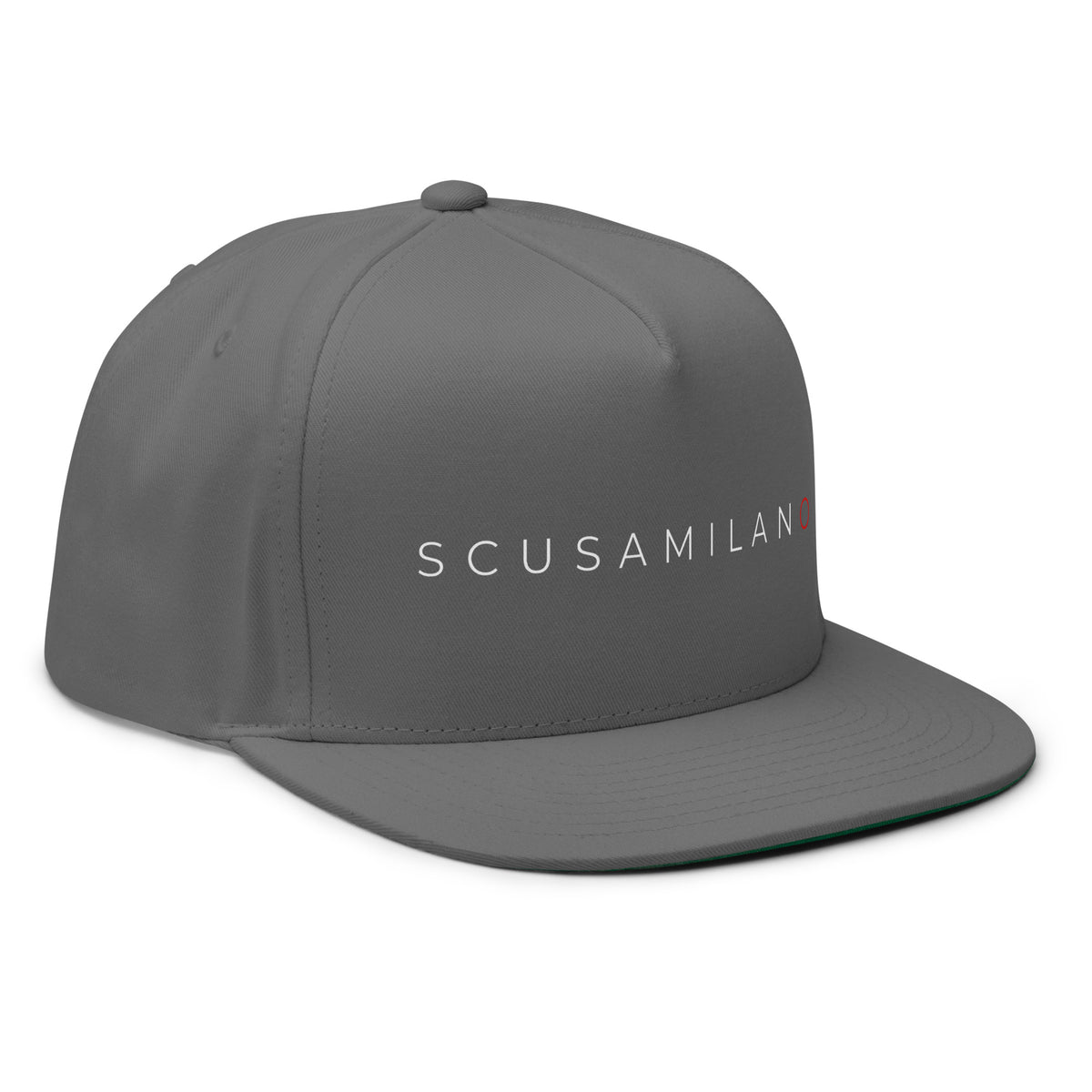 Cappello con visiera piatta