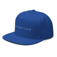 Cappello con visiera piatta