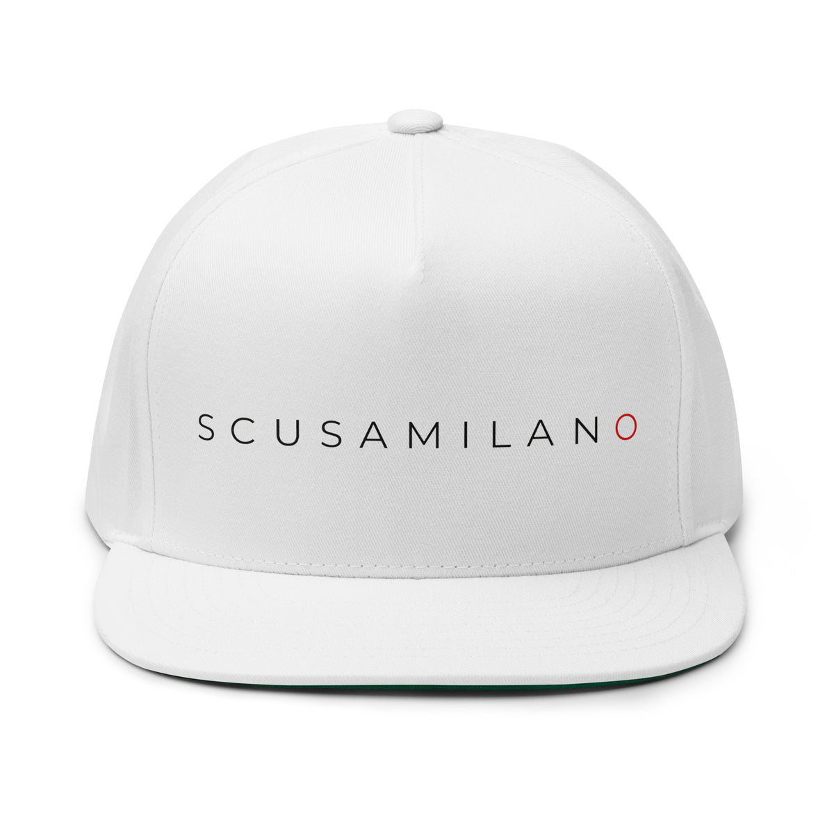 Cappello con visiera piatta