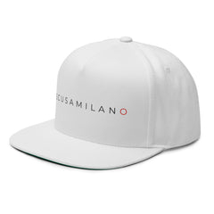 Cappello con visiera piatta
