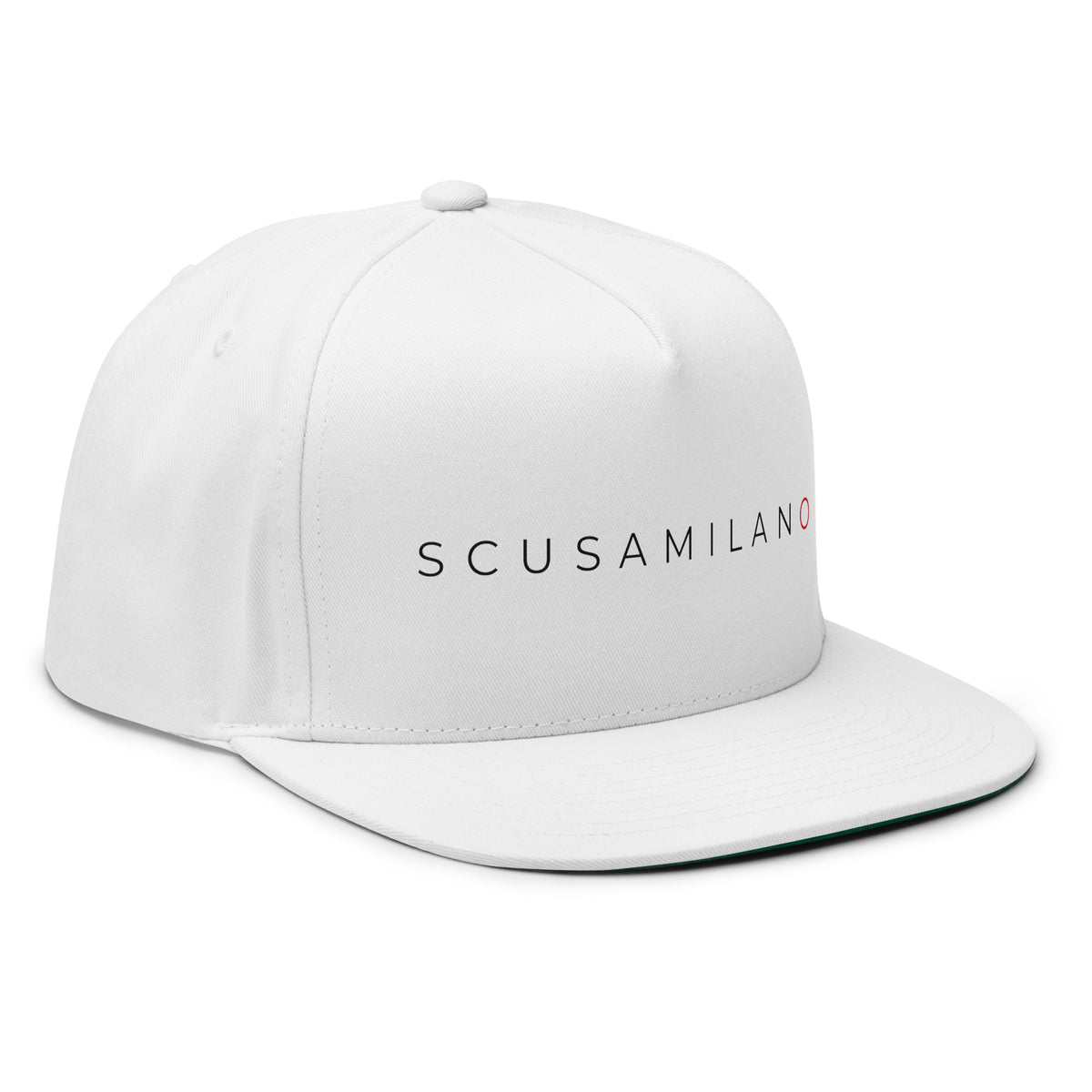 Cappello con visiera piatta